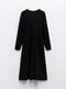 Платье миди черное с круглым вырезом и длинными рукавами | 6804363 | фото 9
