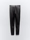 Облегающие штаны из экокожи черные | 6804371 | фото 8