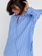 Подовжена синя сорочка в смужку з напівкруглим низом | 6805096 | фото 2