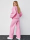 Теплий рожевий костюм: бомбер та штани з вертикальними швами | 6805743 | фото 2