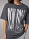 Темно-сіра футболка з написом New York у техніці тай-дай | 6806128 | фото 4