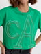 Укорочена зелена футболка з вишитими літерами | 6806140 | фото 4