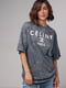Подовжена темно-сіра футболка у техніці тай-дай з написом Celine Paris | 6806195 | фото 5