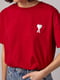 Трикотажна червона футболка з лаконічною вишивкою | 6806249 | фото 4