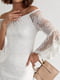 Мереживна біла сукня з відкритими плечима | 6806690 | фото 2