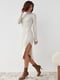 Базова сукня міді в рубчик із розрізом молочна | 6806714 | фото 2
