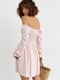 Сукня з довгими рукавами та гумкою на грудях пудрового кольору | 6806786 | фото 2