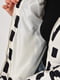 Куртка демісезонна білого кольору з принтом | 6808721 | фото 4