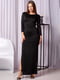 Чорна трикотажна максі-сукня з рукавами три чверті і високим розрізом | 6810151 | фото 2