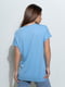 Блакитна вільна футболка з написом | 6810979 | фото 3