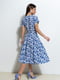 Синьо-біла приталена сукня з принтом | 6810996 | фото 3
