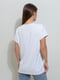Біла вільна футболка-кімоно з написом | 6811007 | фото 3