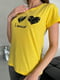 Жовта трикотажна футболка з серцями і написом | 6811075 | фото 4