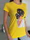 Жовта бавовняна футболка з яскравим малюнком | 6811082 | фото 4