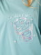 Базовый свитшот светло-бирюзового цвета с принтом | 6812434 | фото 5