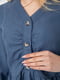 Синее платье А-силуэта с золотистыми пуговицами | 6812600 | фото 5