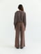 Вільні коричневі штани  з унікальними складками та бічним рельєфом | 6766048 | фото 5