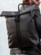 Чорний рюкзак-роллтоп з кишенею для ноутбука | 6812210 | фото 2