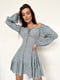 Міні-сукня А-силуету кольору хакі з принтом і оборкою | 6816615 | фото 4