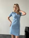 Сукня блакитного кольору в рубчик з коміром-поло | 6816870 | фото 4