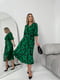 Зелена сукня-міді А-силуету в абстрактний принт  | 6816896 | фото 2