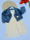 Сукня молочного кольору із джинсовим жакетом | 6817226 | фото 2