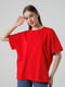 Червона футболка вільного крою з підвернутими рукавами та розрізами по боках | 6819239 | фото 2