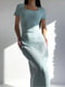 Приталена оливкова сукня в рубчик із шнурівкою на спинці | 6820500 | фото 2