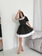 Чорна сукня з квітковим принтом та білим коміром | 6820533 | фото 7