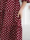 Багатоярусна бордова сукня А-силуету в горошок | 6821336 | фото 4