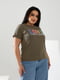 Базова футболка кольору хакі з принтом Love | 6821493 | фото 3