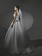 Белое свадебное платье с глубоким декольте и кружевом | 6506057 | фото 4