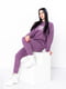 Фіолетовий костюм із трьохнитки: світшот з написом та джогери | 6821999 | фото 3