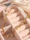 Позолоченная цепочка из сердец золотистого цвета с жемчужиной (длина цепочки 40+5 см, ширина сердца 0,7 см) | 6826257 | фото 3