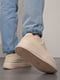 Кросівки бежевого кольору на шнурівці | 6828238 | фото 3