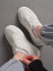 Кросівки білого кольору на шнурівці | 6828246 | фото 2