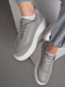 Кросівки сірого кольору на шнурівці  | 6828258 | фото 2