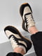 Кросівки чорно-білого кольору на шнурівці  | 6828283 | фото 2