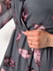 Шифонова сіра сукня-максі з принтом “на запах” | 6828364 | фото 4