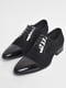 Туфлі чорного кольору із лаковими вставками | 6828779 | фото 2
