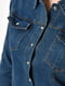 Приталена джинсова сорочка синього кольору | 6828881 | фото 4