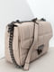 Шкіряна пудрова стьобана сумка в стилі Шанель | 6829109 | фото 2