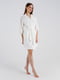 Комплект білий: халат та піжама | 6831108 | фото 9