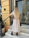 Довга розкльошена біла сукня в квітковий принт | 6833610 | фото 4