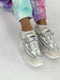 Підліткові кросівки на флісі сріблястого кольору | 6833378 | фото 2