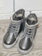 Високі черевики сріблястого кольору на шнурівці | 6834544 | фото 3