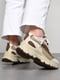 Кросівки коричневого кольору на шнурівці  | 6835388 | фото 3