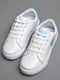 Кросівки білі з принтом на шнурівці  | 6835679 | фото 2