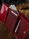 Красный кожаный кошелек | 6838177 | фото 2