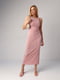 Силуетна рожева сукня міді без рукавів з драпіруванням | 6838610 | фото 5